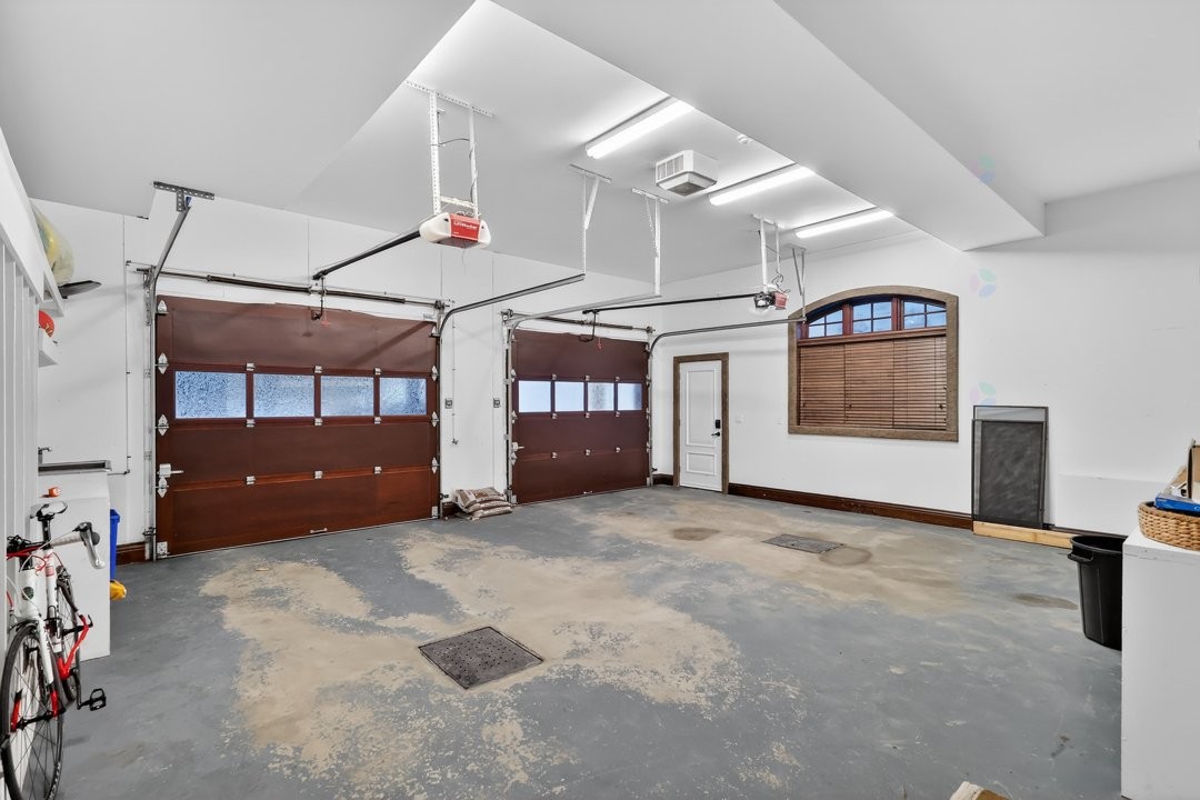









1015


Ch. Cochrane

,
Mont-Tremblant,




QC
J8E1B1

