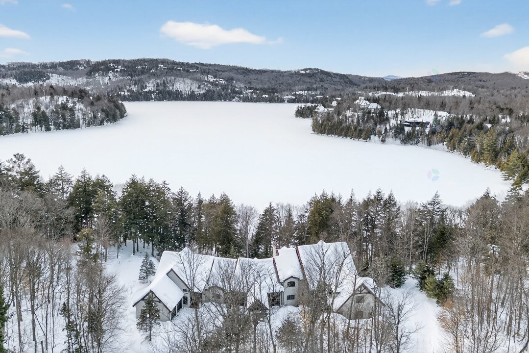 









1015


Ch. Cochrane

,
Mont-Tremblant,




QC
J8E1B1

