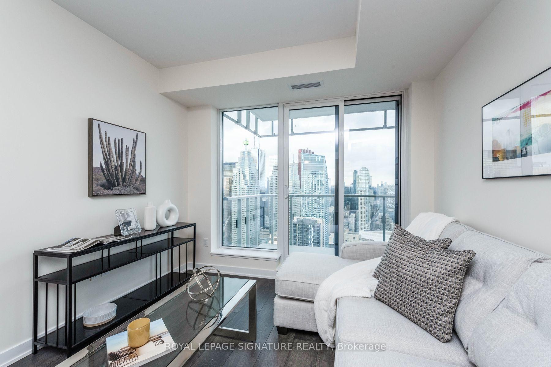 









28


Freeland

Street, 5006,
Toronto,




ON
M5E 0E3

