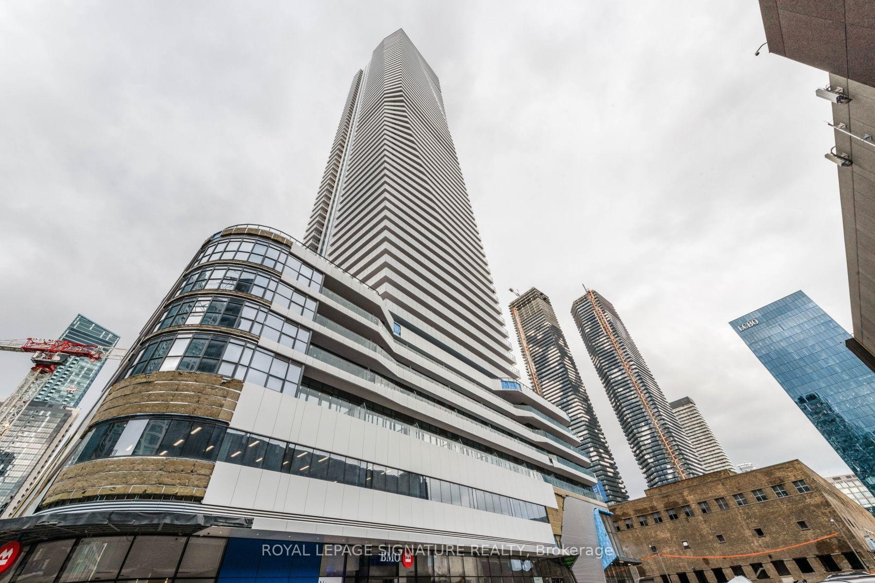 









28


Freeland

Street, 5006,
Toronto,




ON
M5E 0E3

