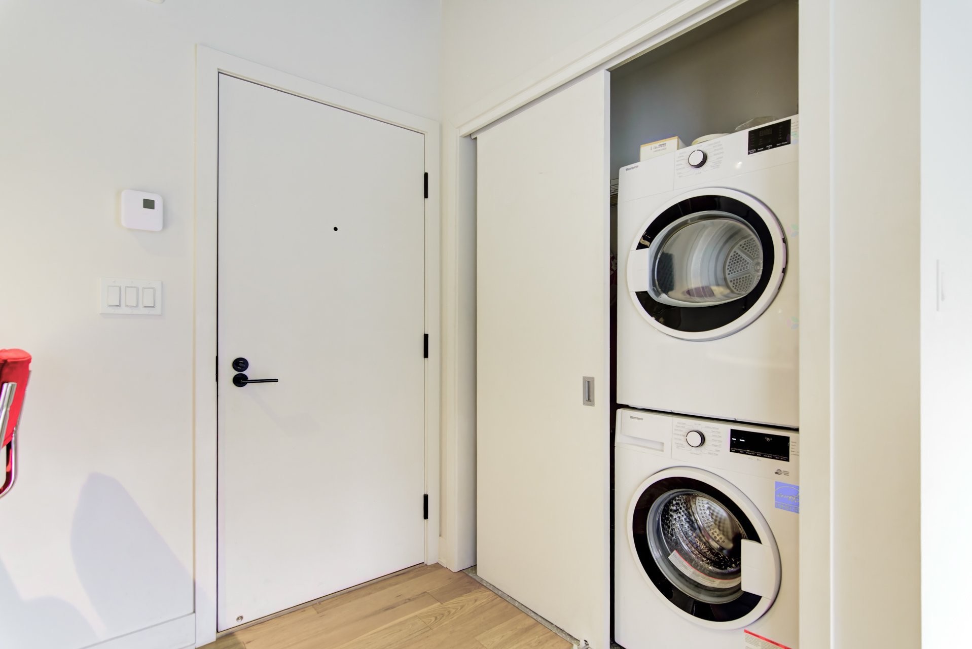 









2120


Rue Ste-Catherine E.

, 522,
Montréal (Ville-Marie),




QC
H2K0C4

