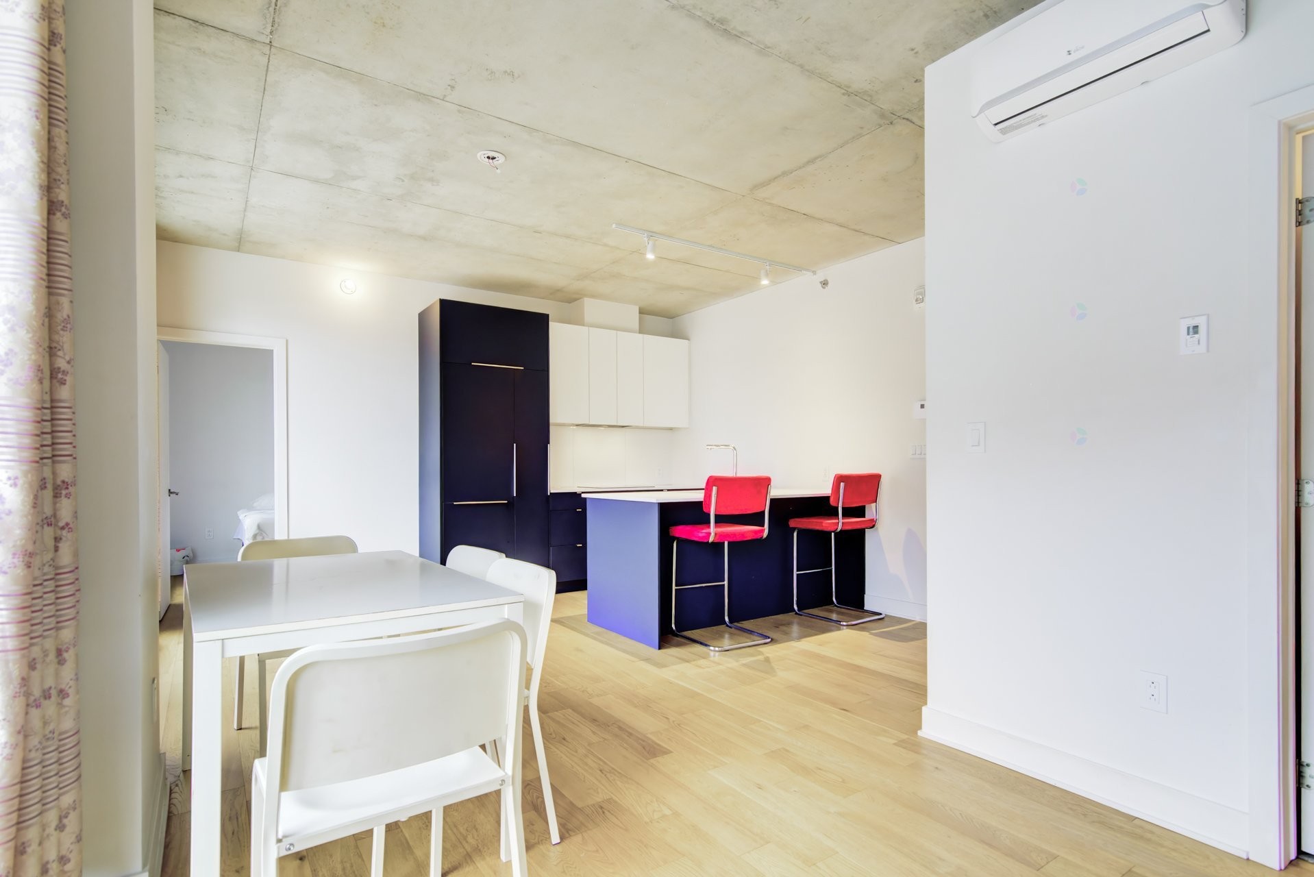 









2120


Rue Ste-Catherine E.

, 522,
Montréal (Ville-Marie),




QC
H2K0C4

