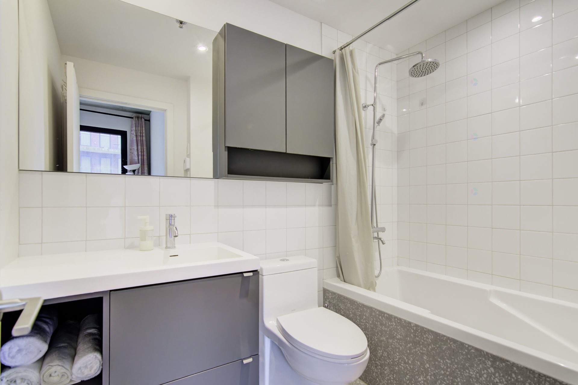 









2120


Rue Ste-Catherine E.

, 522,
Montréal (Ville-Marie),




QC
H2K0C4

