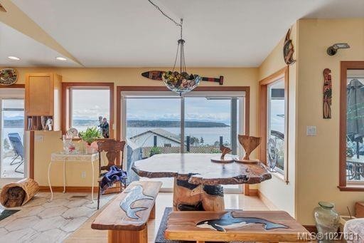 









253


Alder

St South,
Campbell River,




BC
V9W 2M9

