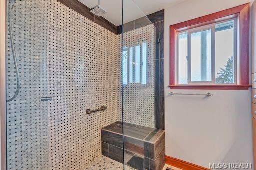 









253


Alder

St South,
Campbell River,




BC
V9W 2M9

