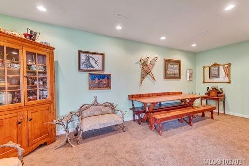 









253


Alder

St South,
Campbell River,




BC
V9W 2M9

