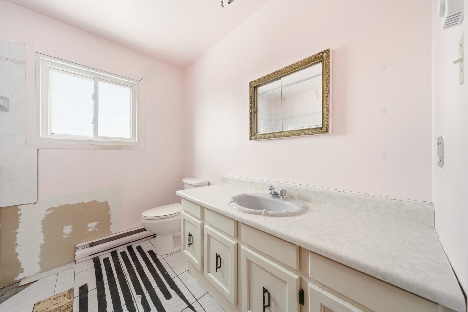 









139


Boul. Fortier

,
Saint-Isidore-de-Clifton,




QC
J0B2X0

