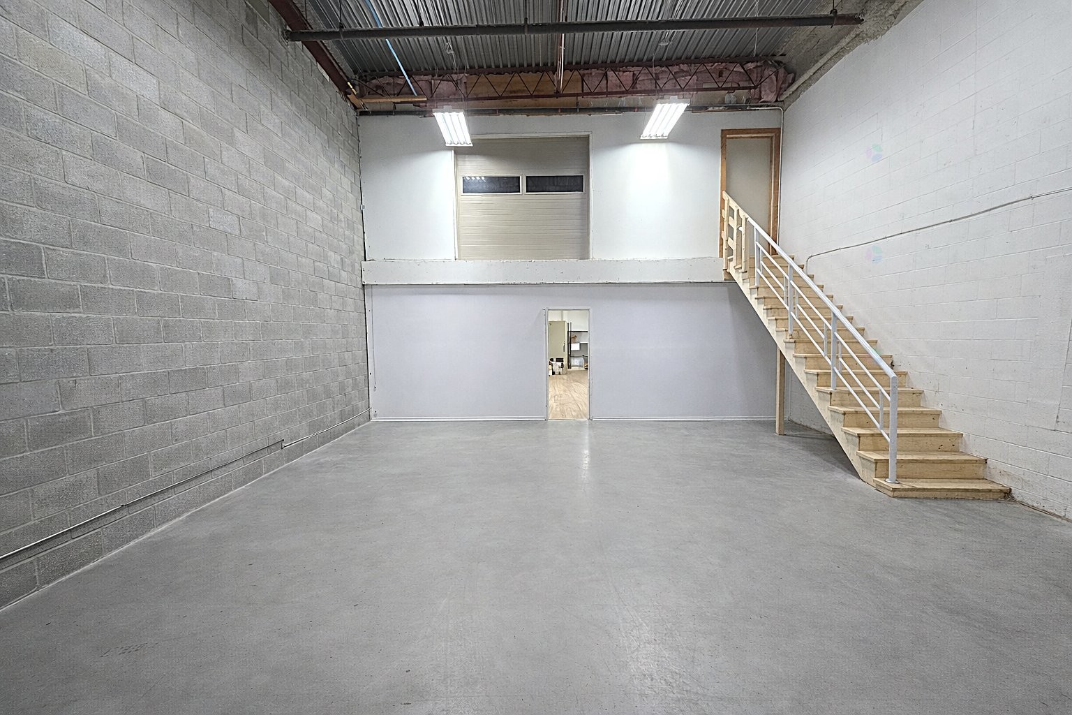 









86


Boul. des Entreprises

, 106,
Boisbriand,




QC
J7G2T3

