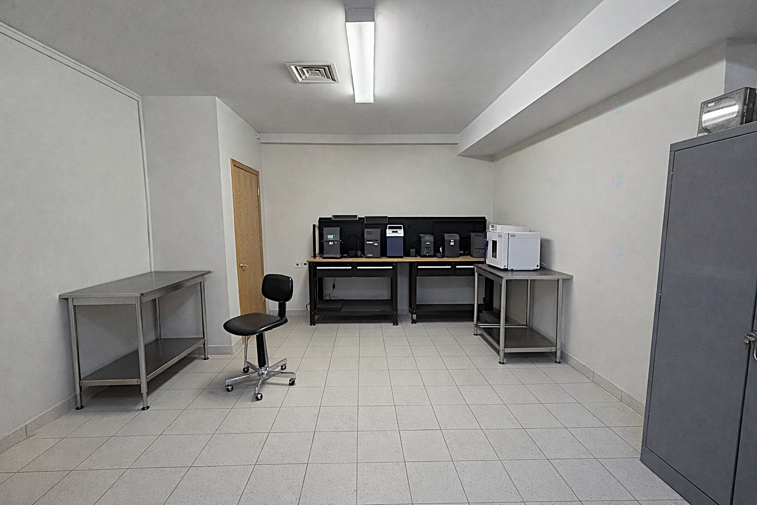 









86


Boul. des Entreprises

, 106,
Boisbriand,




QC
J7G2T3

