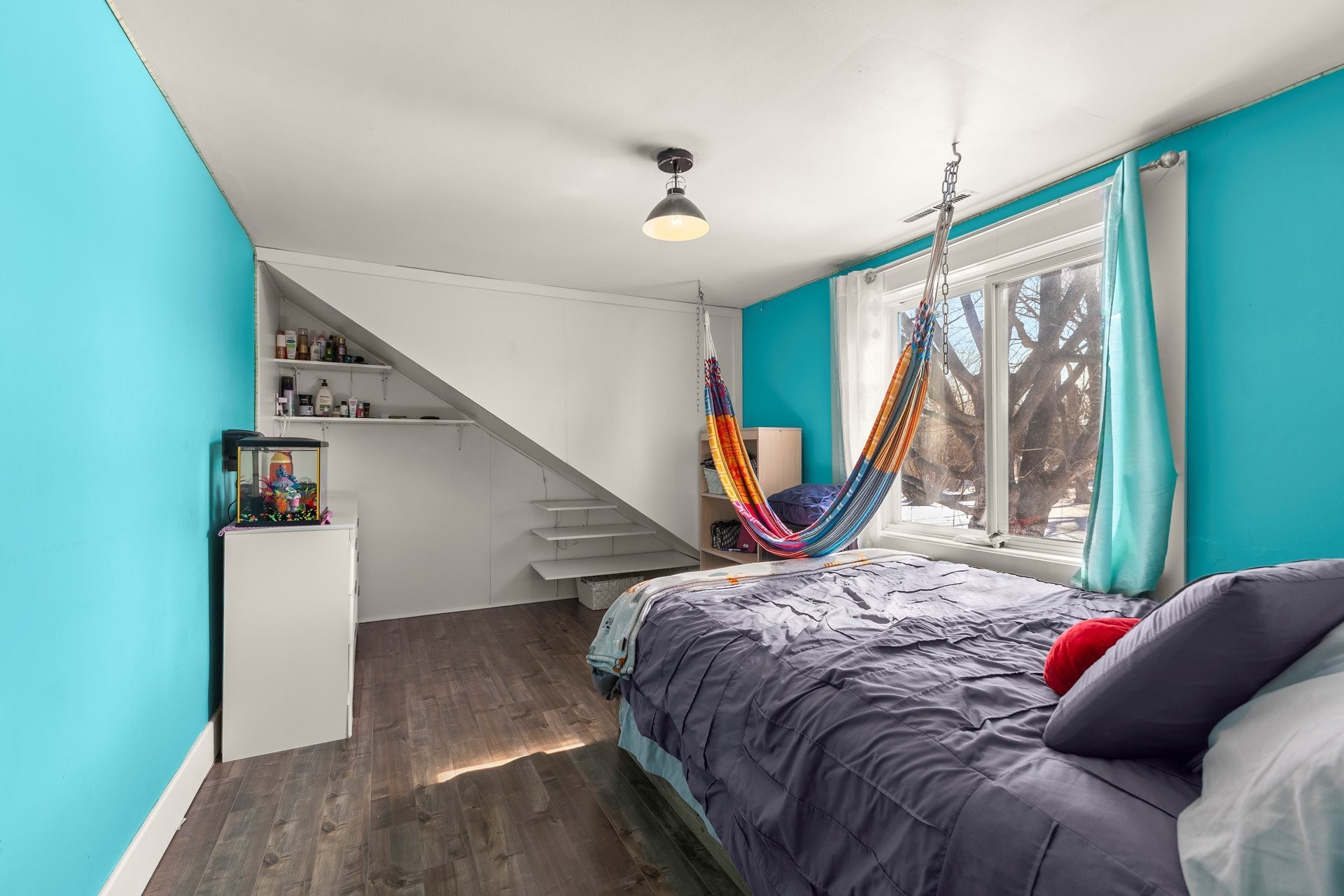 









326


Rue Principale

,
Beauharnois,




QC
J6N0E6

