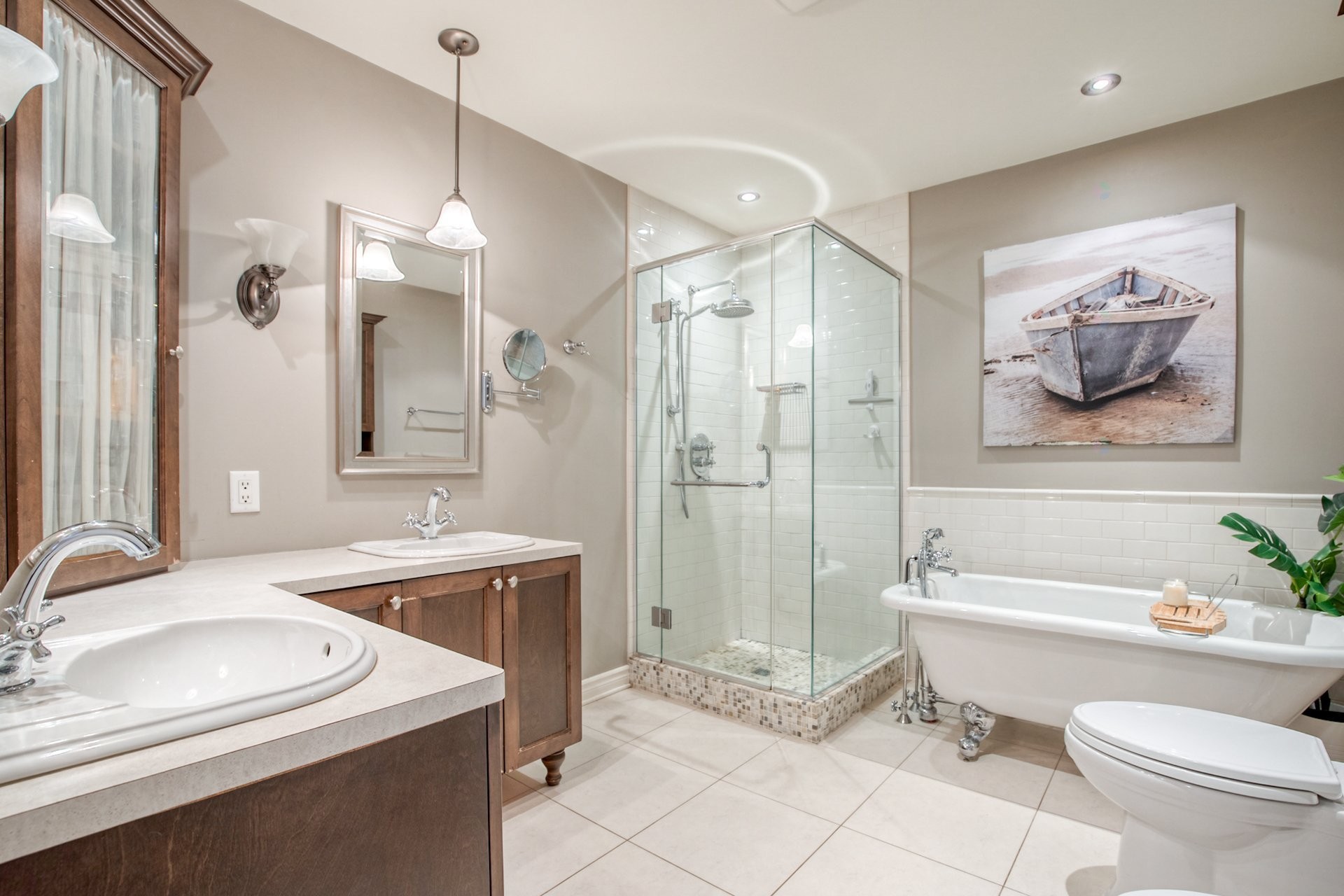 









118


Place de Fontainebleau

,
Saint-Lambert,




QC
J4S1X6

