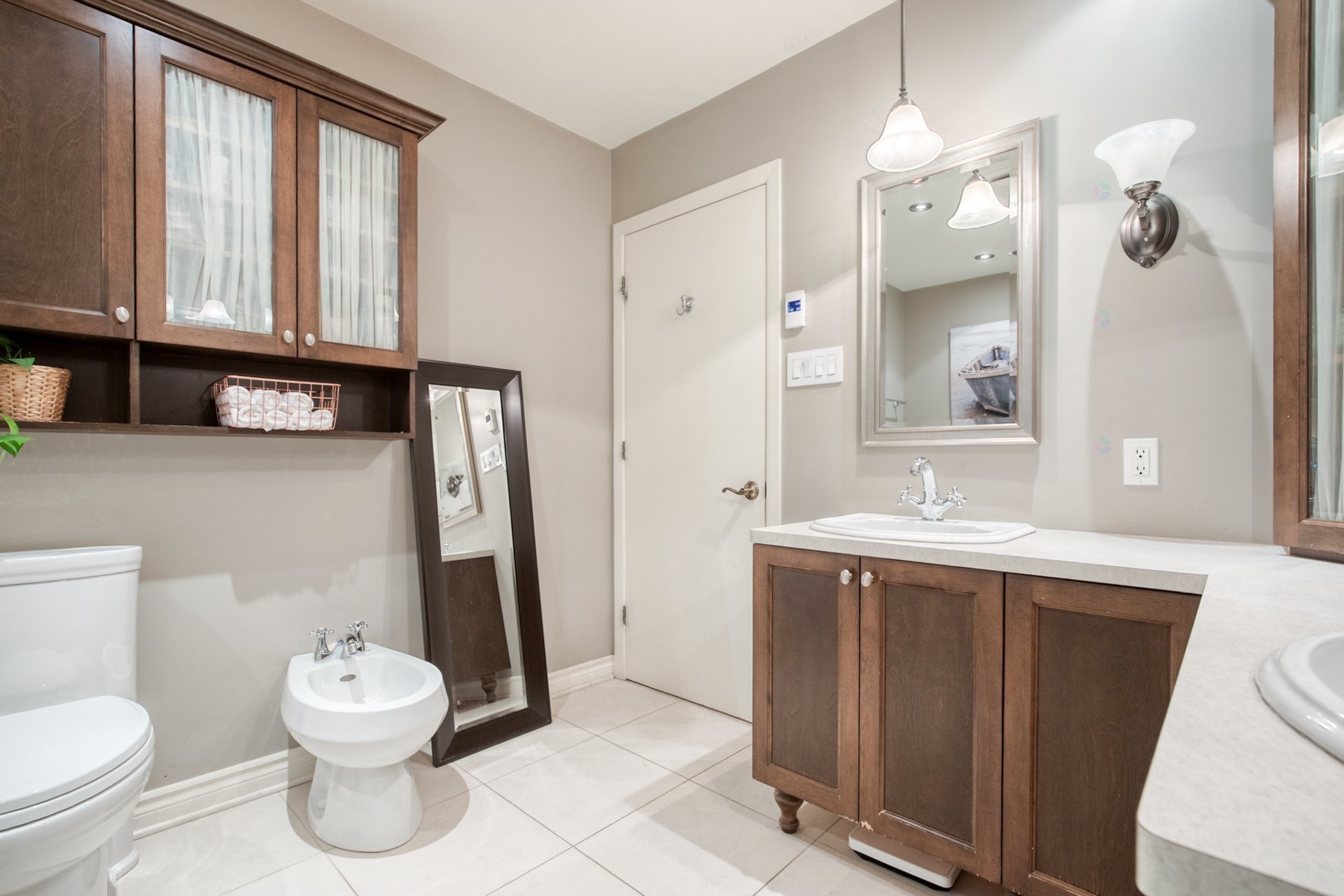 









118


Place de Fontainebleau

,
Saint-Lambert,




QC
J4S1X6

