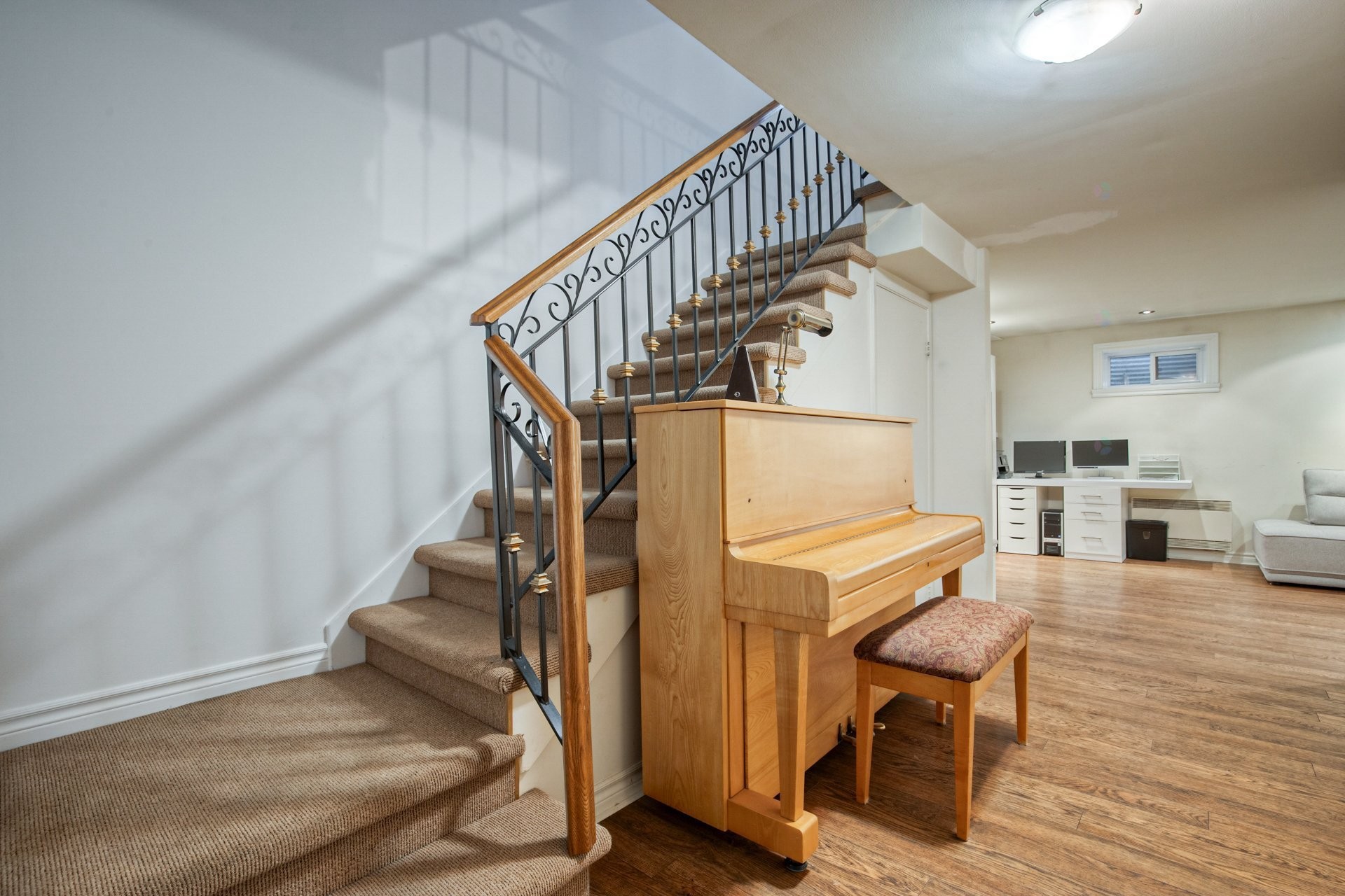 









118


Place de Fontainebleau

,
Saint-Lambert,




QC
J4S1X6

