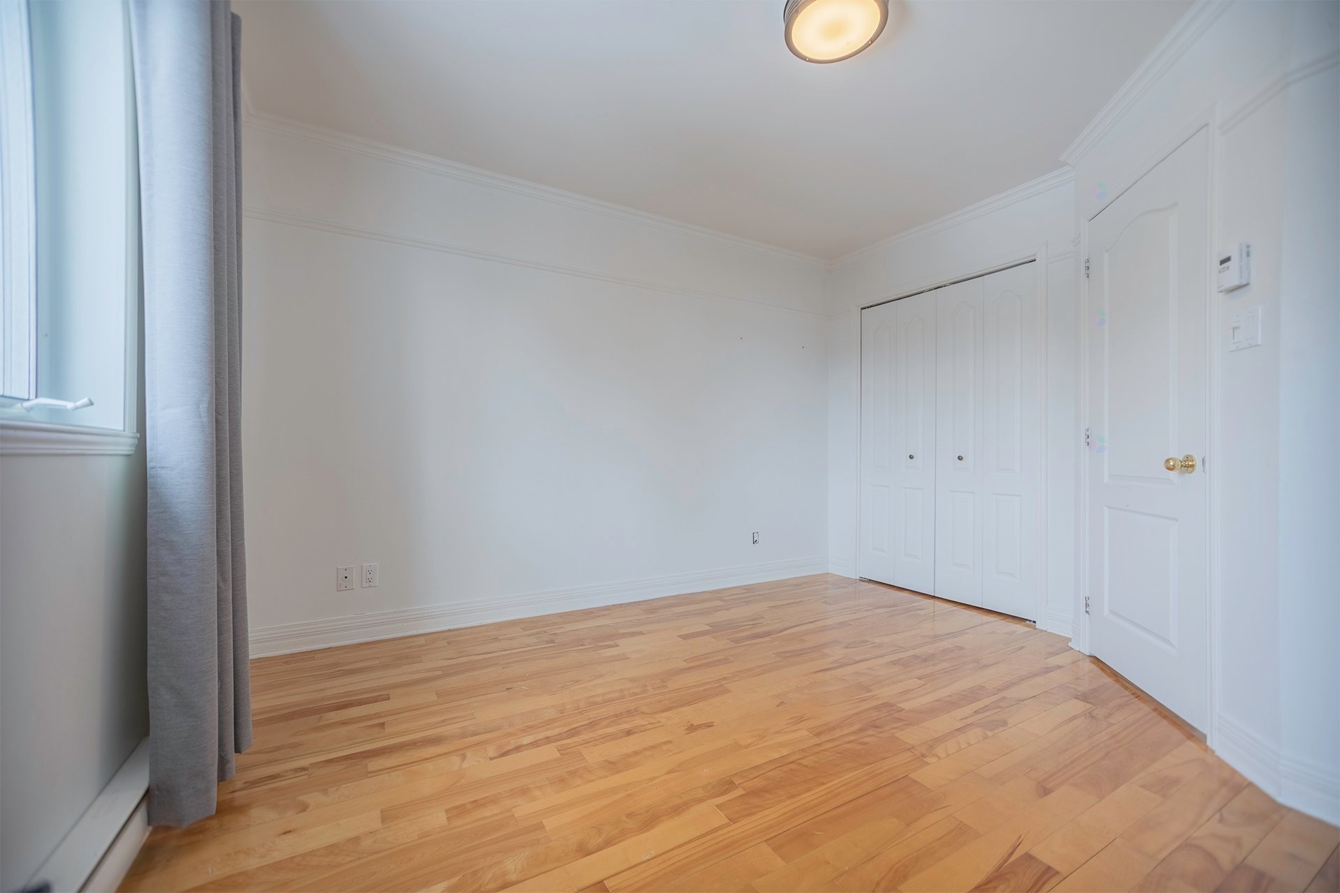 









261


Rue des Censitaires

,
Varennes,




QC
J3X2C4

