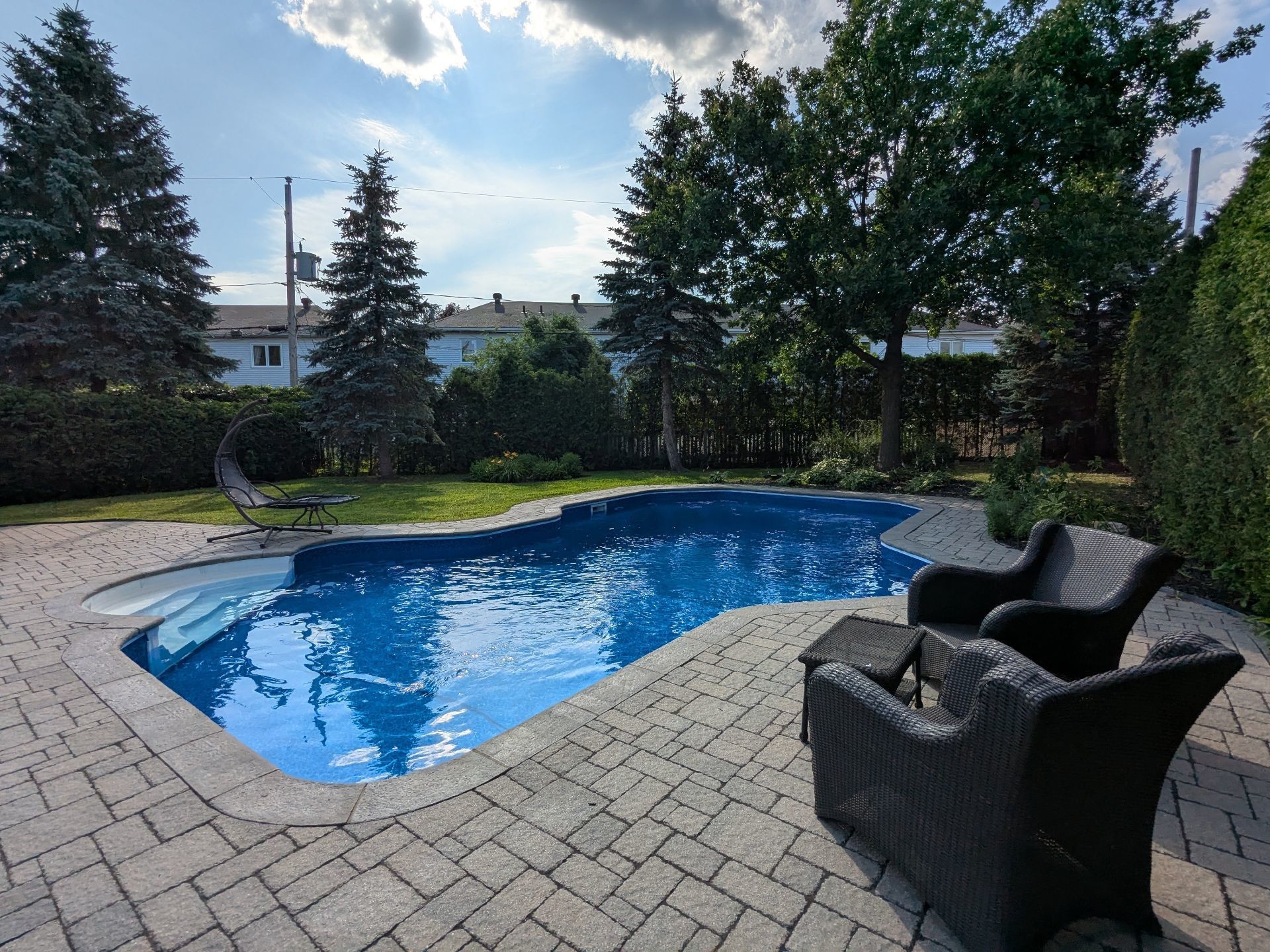 









261


Rue des Censitaires

,
Varennes,




QC
J3X2C4

