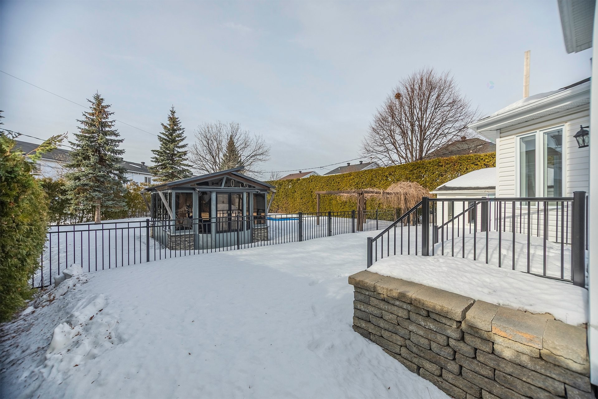 









261


Rue des Censitaires

,
Varennes,




QC
J3X2C4

