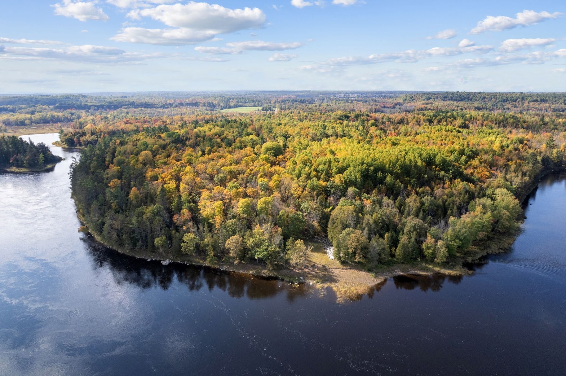 









255


Ch. East-Range

,
L'Isle-aux-Allumettes,







QC
J0X1M0

