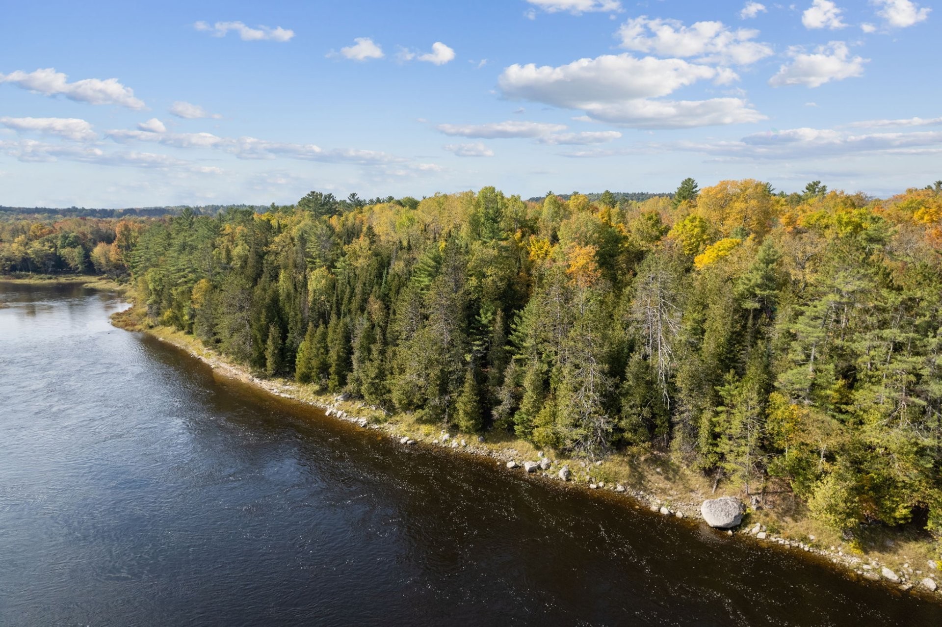 









255


Ch. East-Range

,
L'Isle-aux-Allumettes,







QC
J0X1M0

