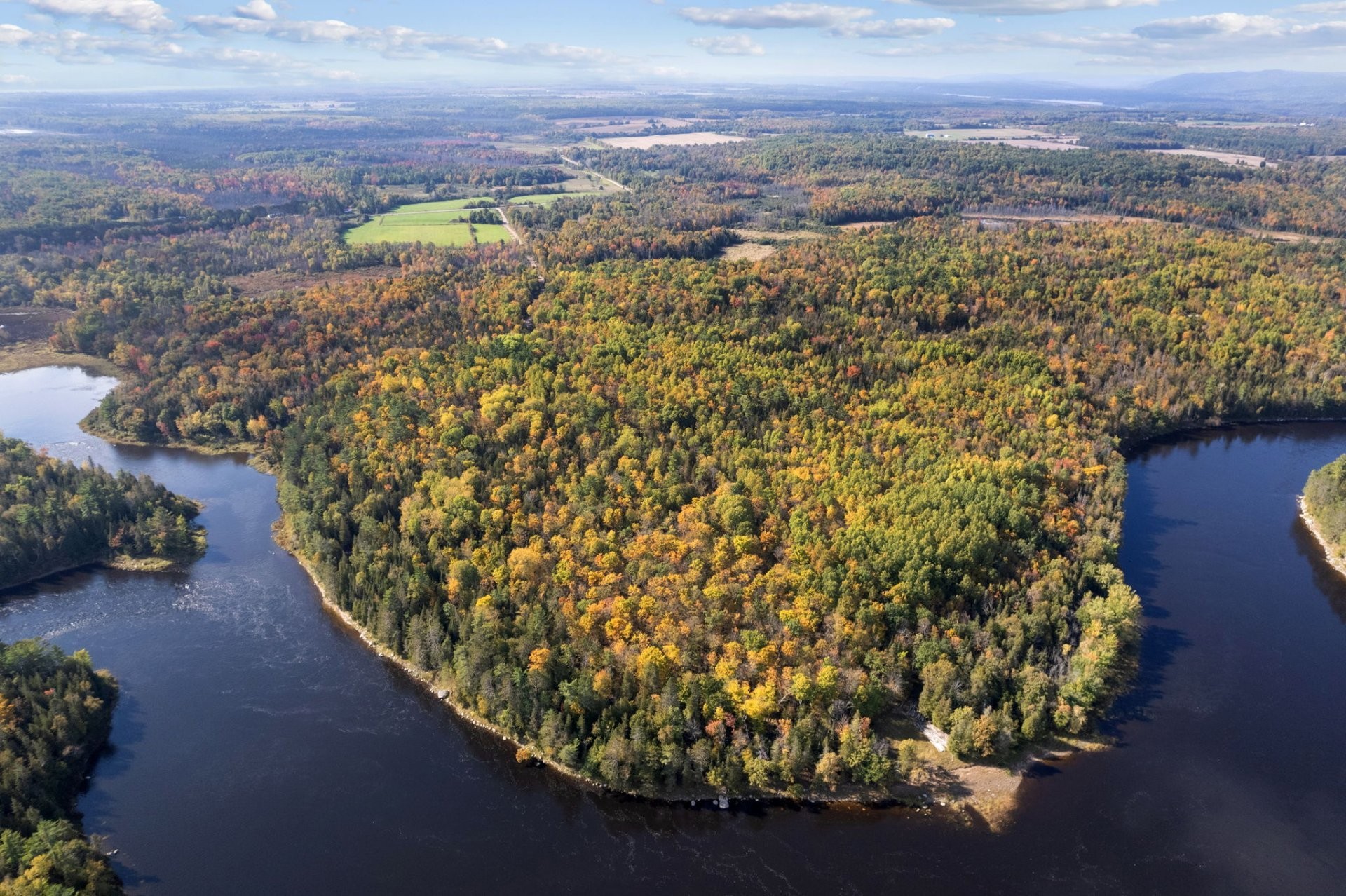 









255


Ch. East-Range

,
L'Isle-aux-Allumettes,







QC
J0X1M0

