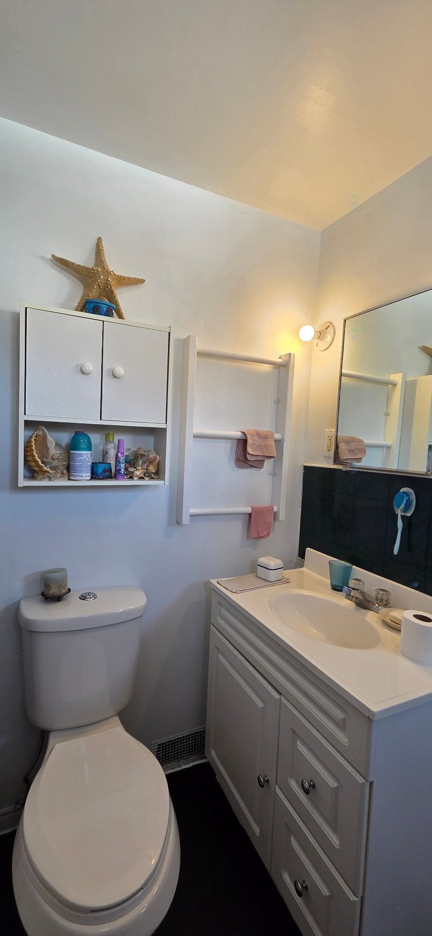 









83


Rue Comeau

,
Maniwaki,




QC
J9E2S4

