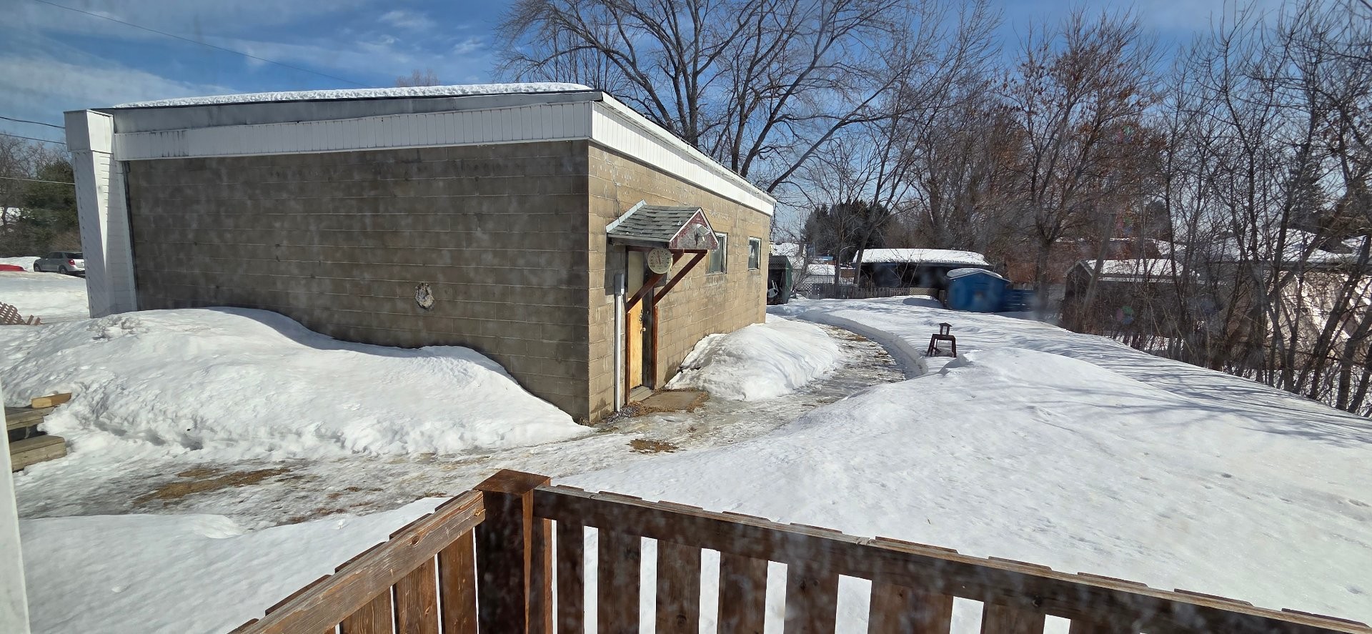 









83


Rue Comeau

,
Maniwaki,




QC
J9E2S4

