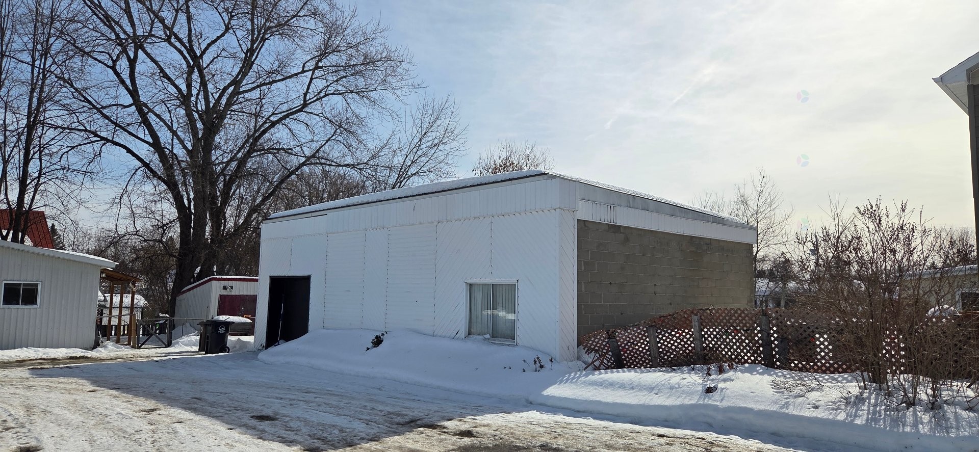 









83


Rue Comeau

,
Maniwaki,




QC
J9E2S4

