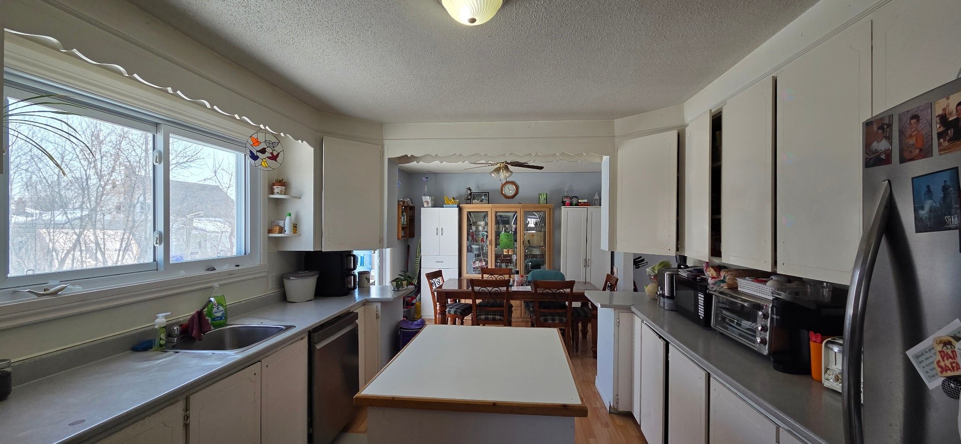 









83


Rue Comeau

,
Maniwaki,




QC
J9E2S4

