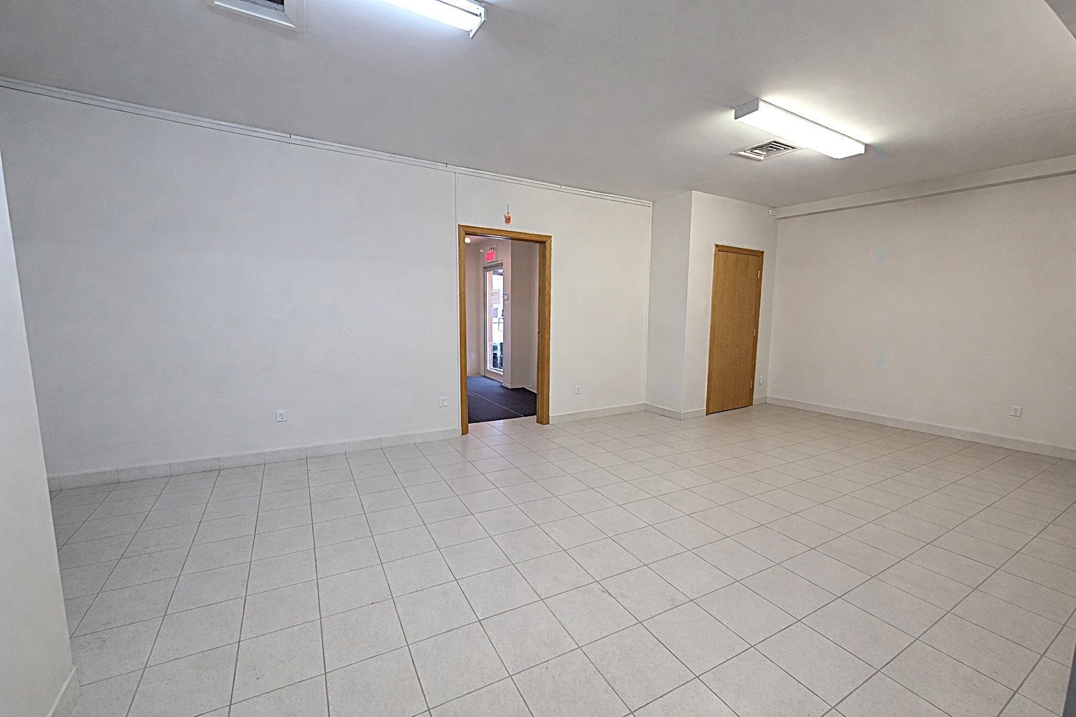 









86


Boul. des Entreprises

, 106,
Boisbriand,




QC
J7G2T3

