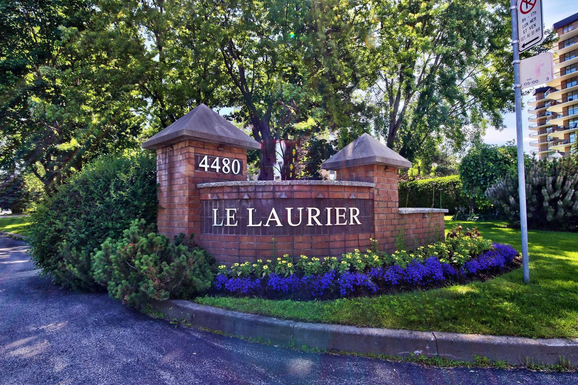 









4480


Prom. Paton

, 1002,
Laval (Chomedey),




QC
H7W5E1

