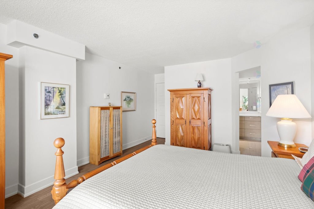 









4480


Prom. Paton

, 1002,
Laval (Chomedey),




QC
H7W5E1

