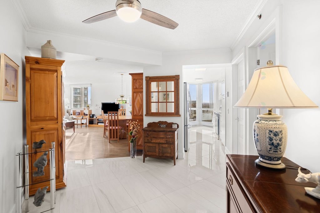 









4480


Prom. Paton

, 1002,
Laval (Chomedey),




QC
H7W5E1

