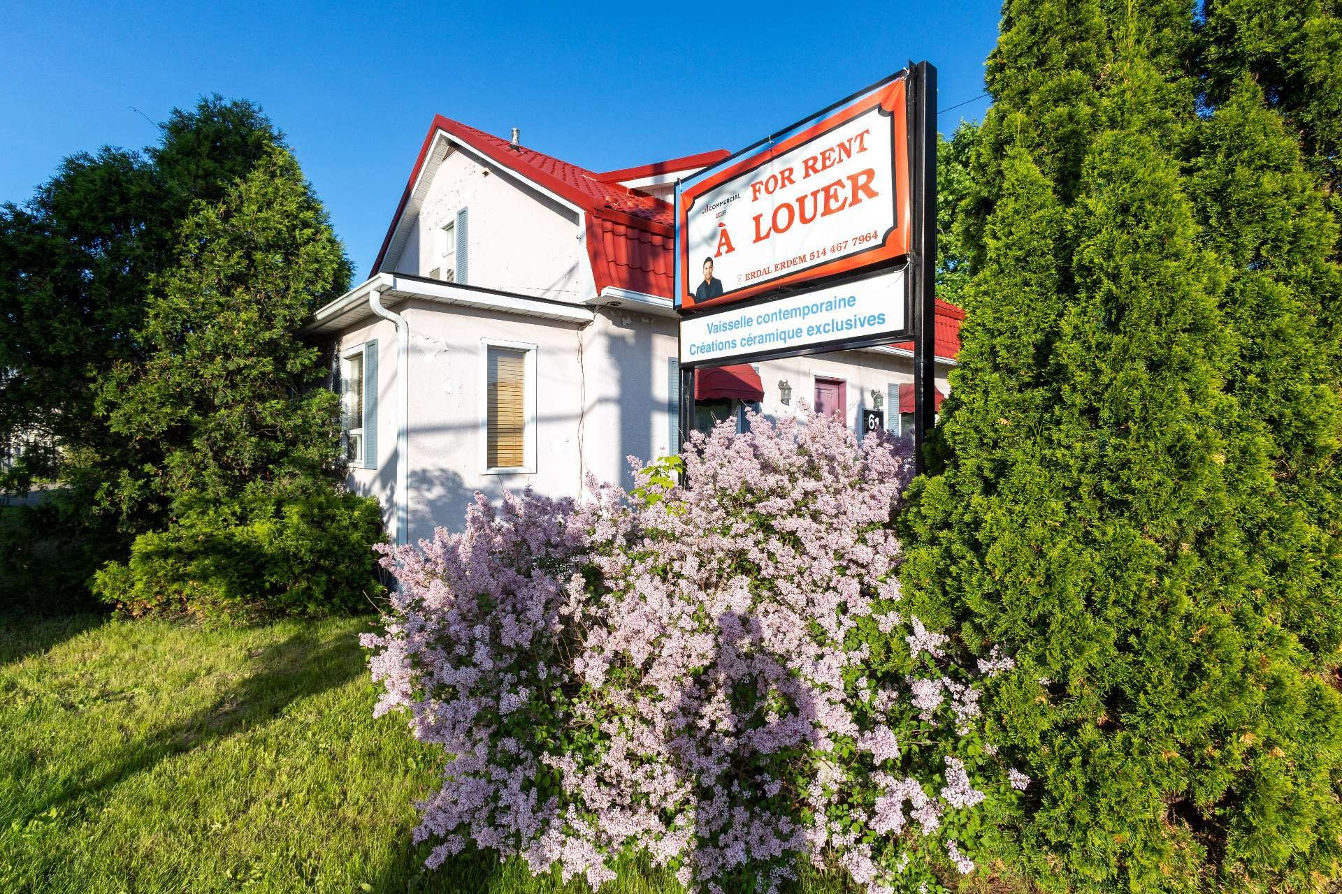 









61A


Grand Boulevard

,
L'Île-Perrot,




QC
J7V4W3

