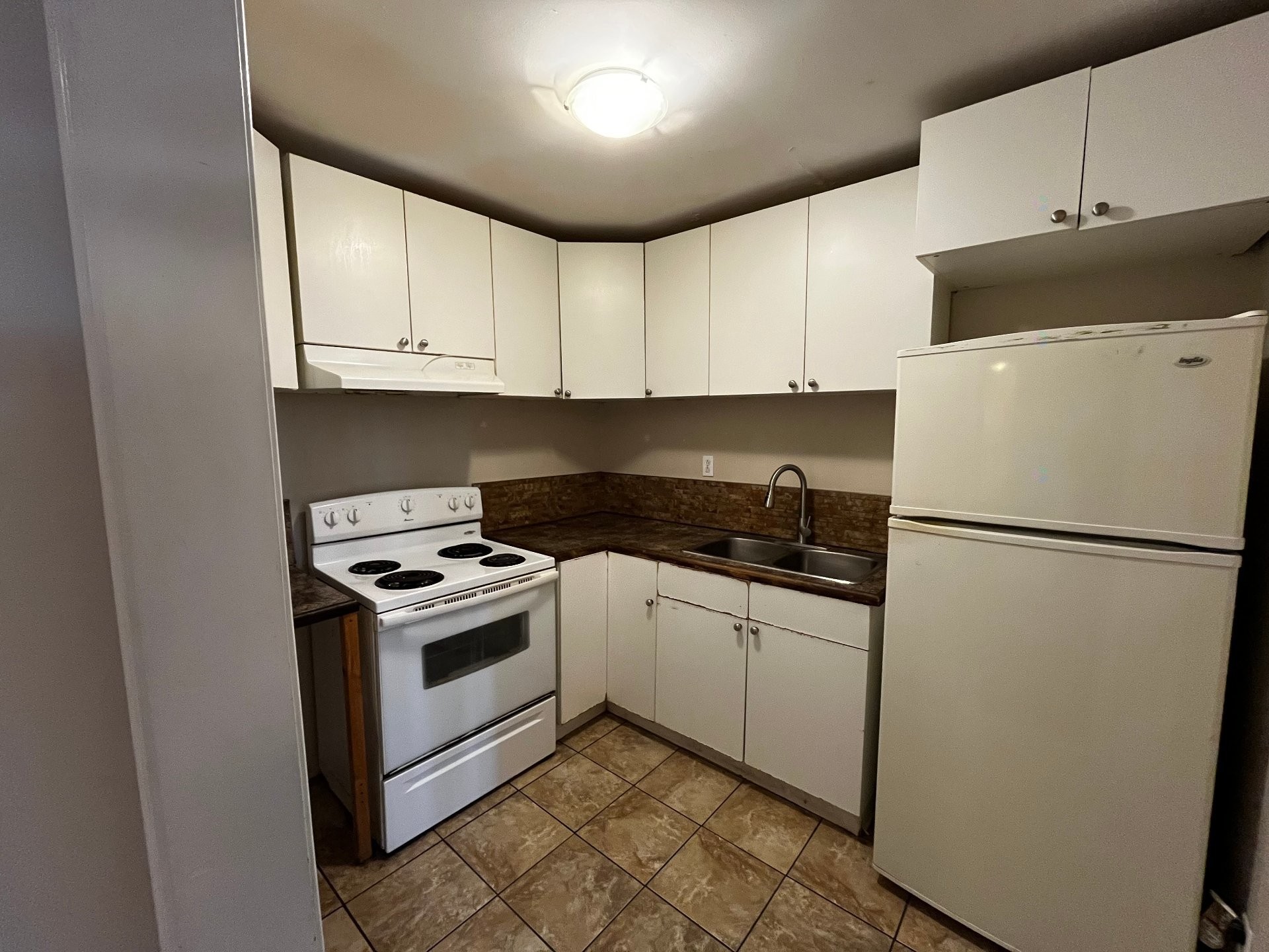 









2795


Place de Darlington

, 2,
Montréal (Côte-des-Neiges/Notre-Dame-de-Grâce),




QC
H3S1L4

