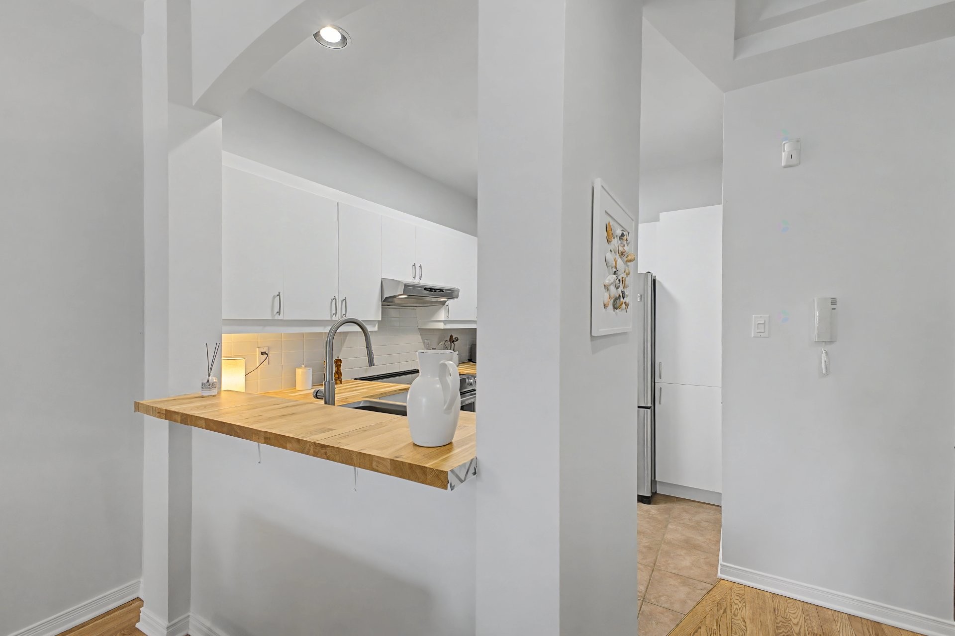 









275


Rue Upper Edison

, 104,
Saint-Lambert,




QC
J4R2W2

