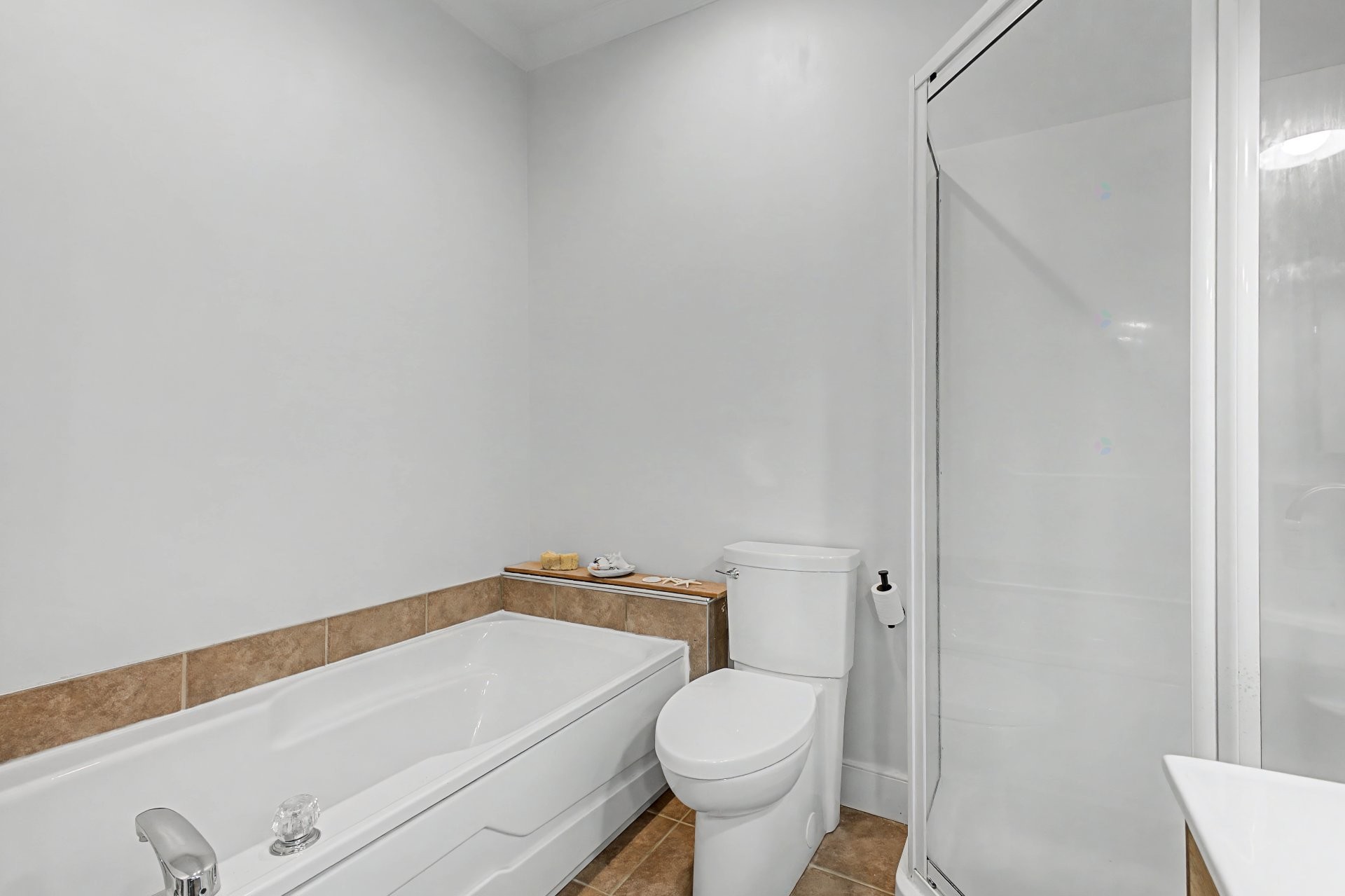 









275


Rue Upper Edison

, 104,
Saint-Lambert,




QC
J4R2W2

