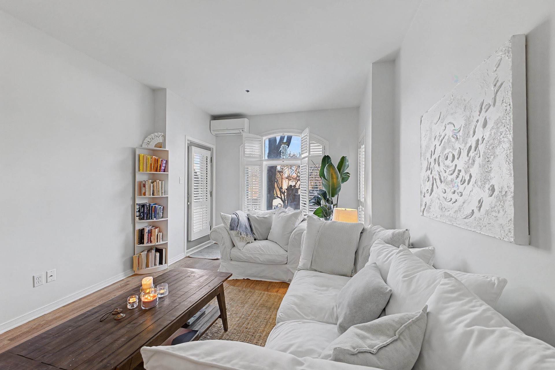 









275


Rue Upper Edison

, 104,
Saint-Lambert,




QC
J4R2W2

