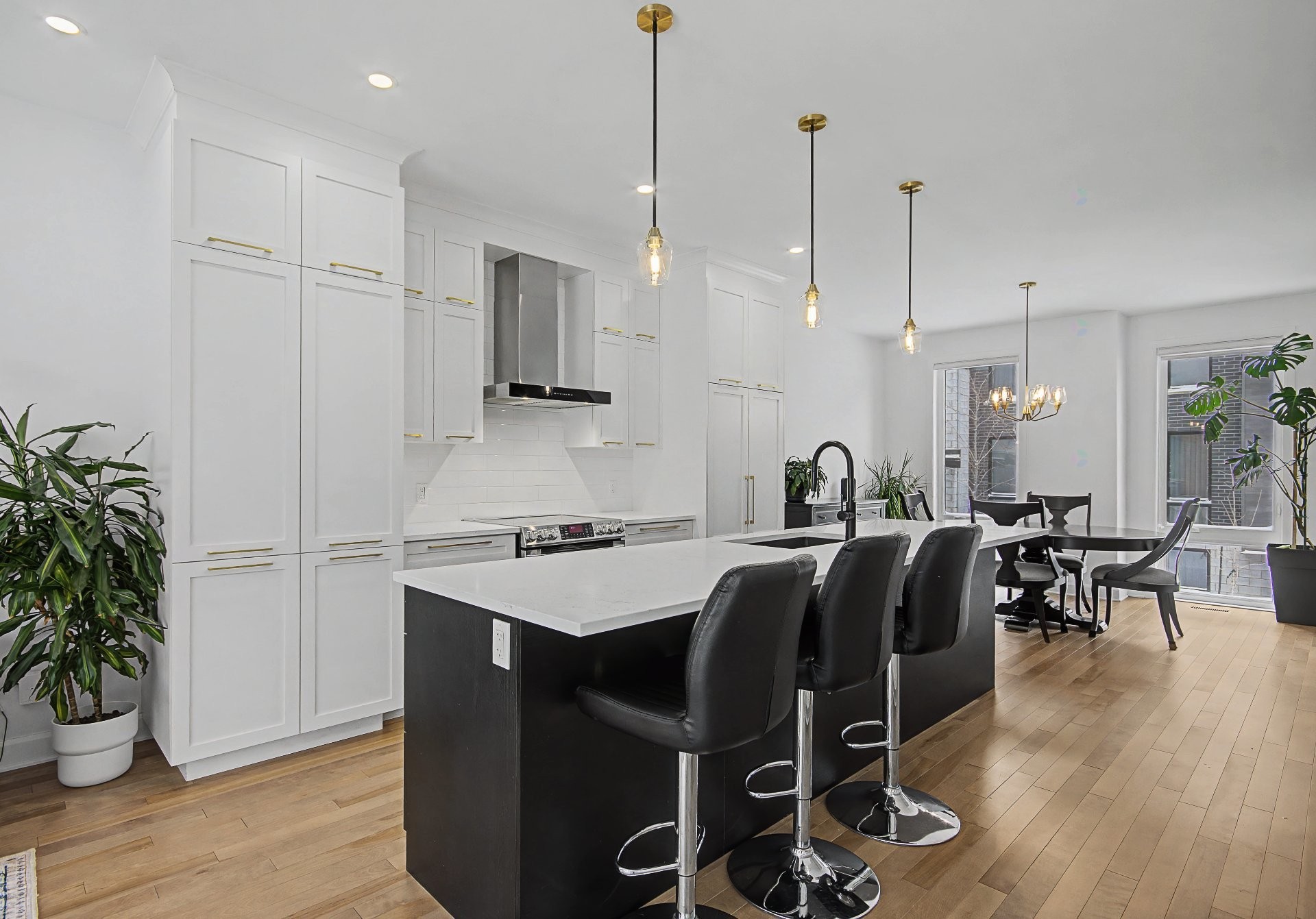 









15


Rue des Marronniers

,
Candiac,




QC
J5R0T5

