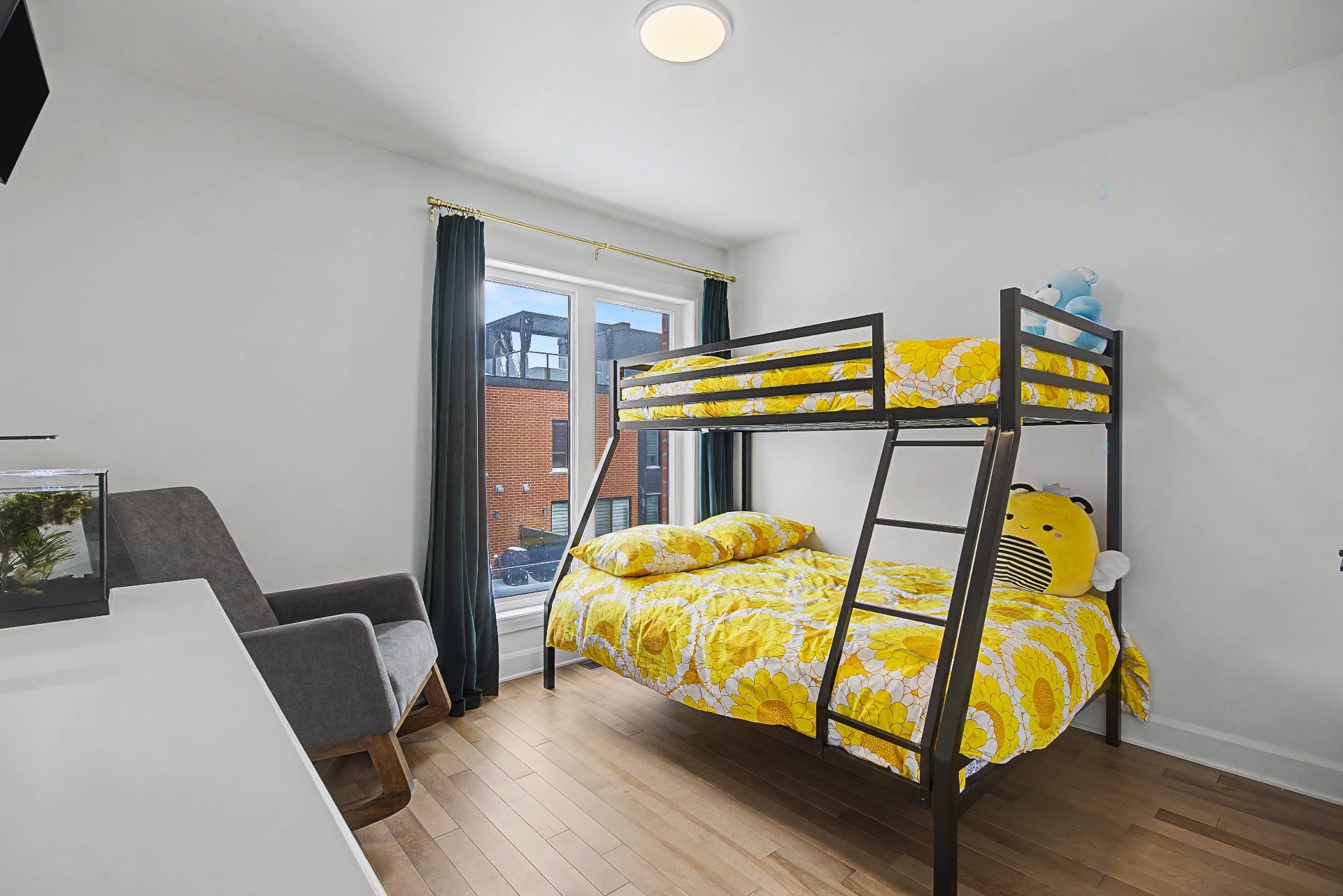 









15


Rue des Marronniers

,
Candiac,




QC
J5R0T5

