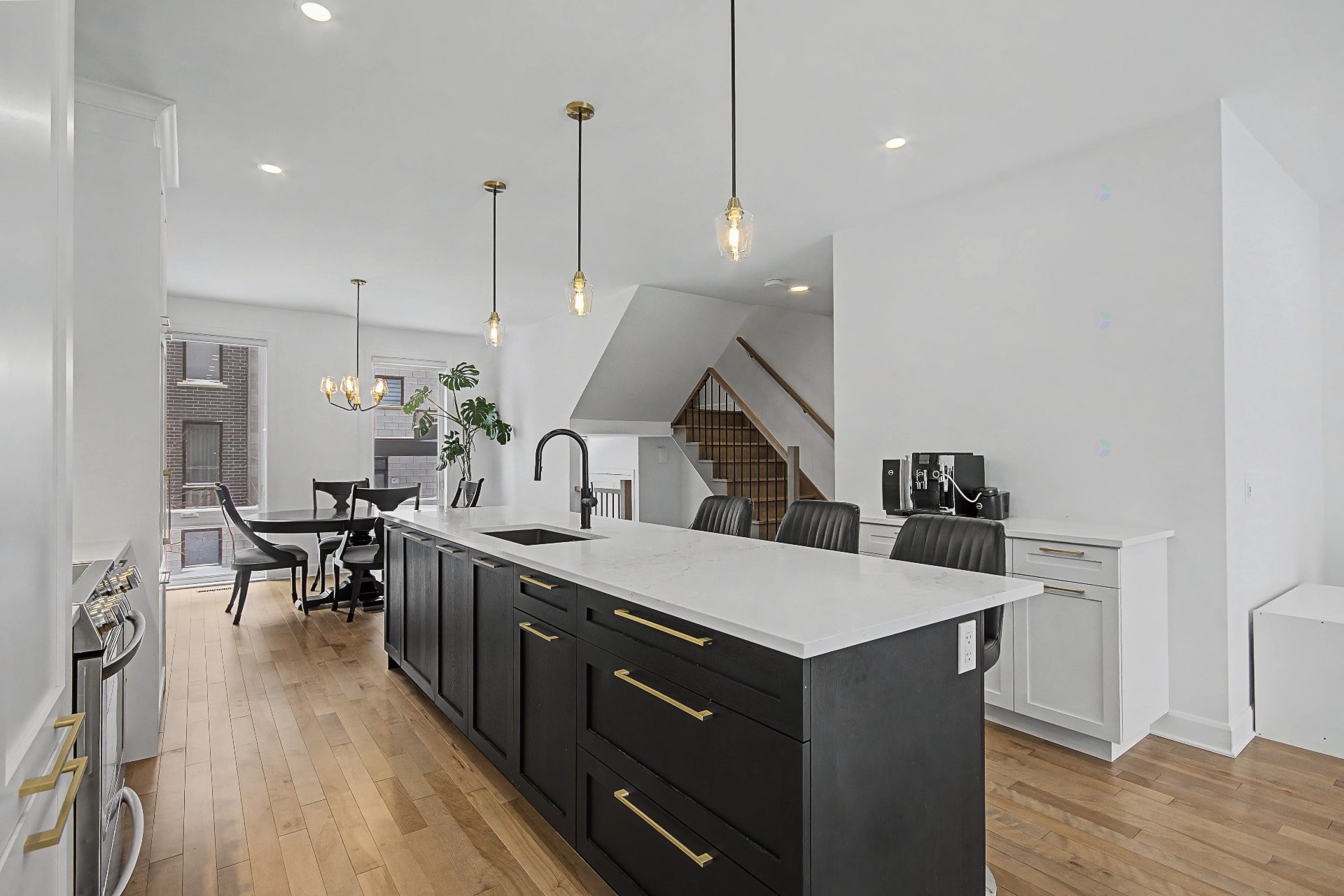 









15


Rue des Marronniers

,
Candiac,




QC
J5R0T5

