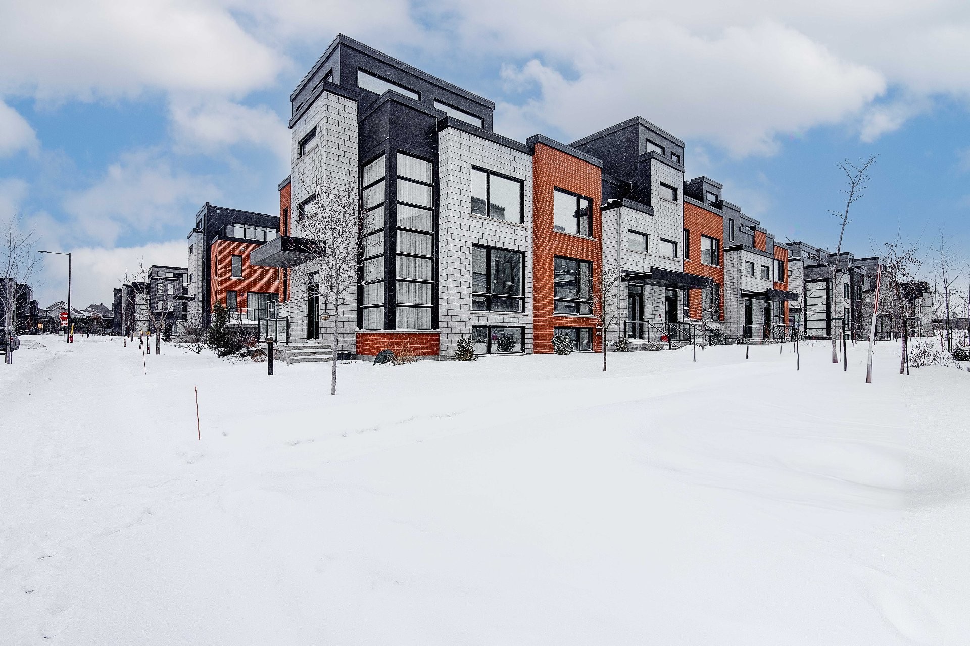 









15


Rue des Marronniers

,
Candiac,




QC
J5R0T5


