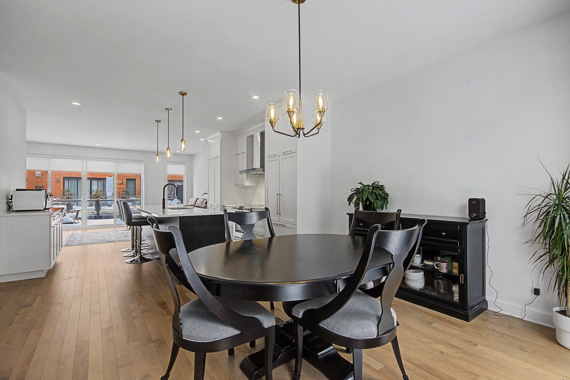 









15


Rue des Marronniers

,
Candiac,




QC
J5R0T5

