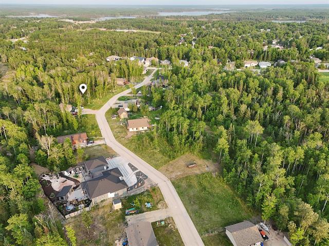 









11


Amherst

DR,
Pinawa,







MB
R0E 1L0

