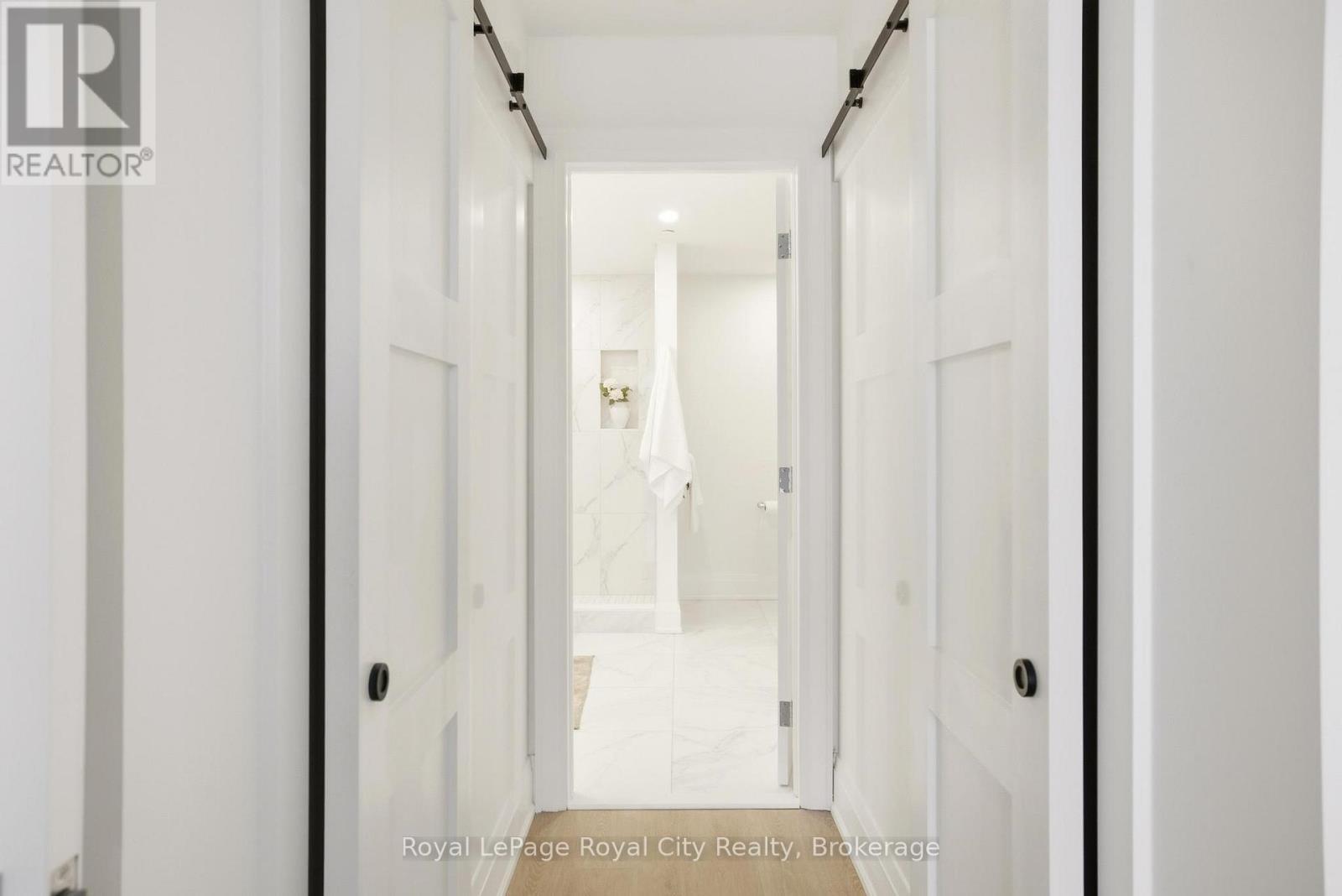 












211 - 6523 WELLINGTON 7 ROAD

,
Centre Wellington (Elora/Salem),




Ontario
N0B1S0

