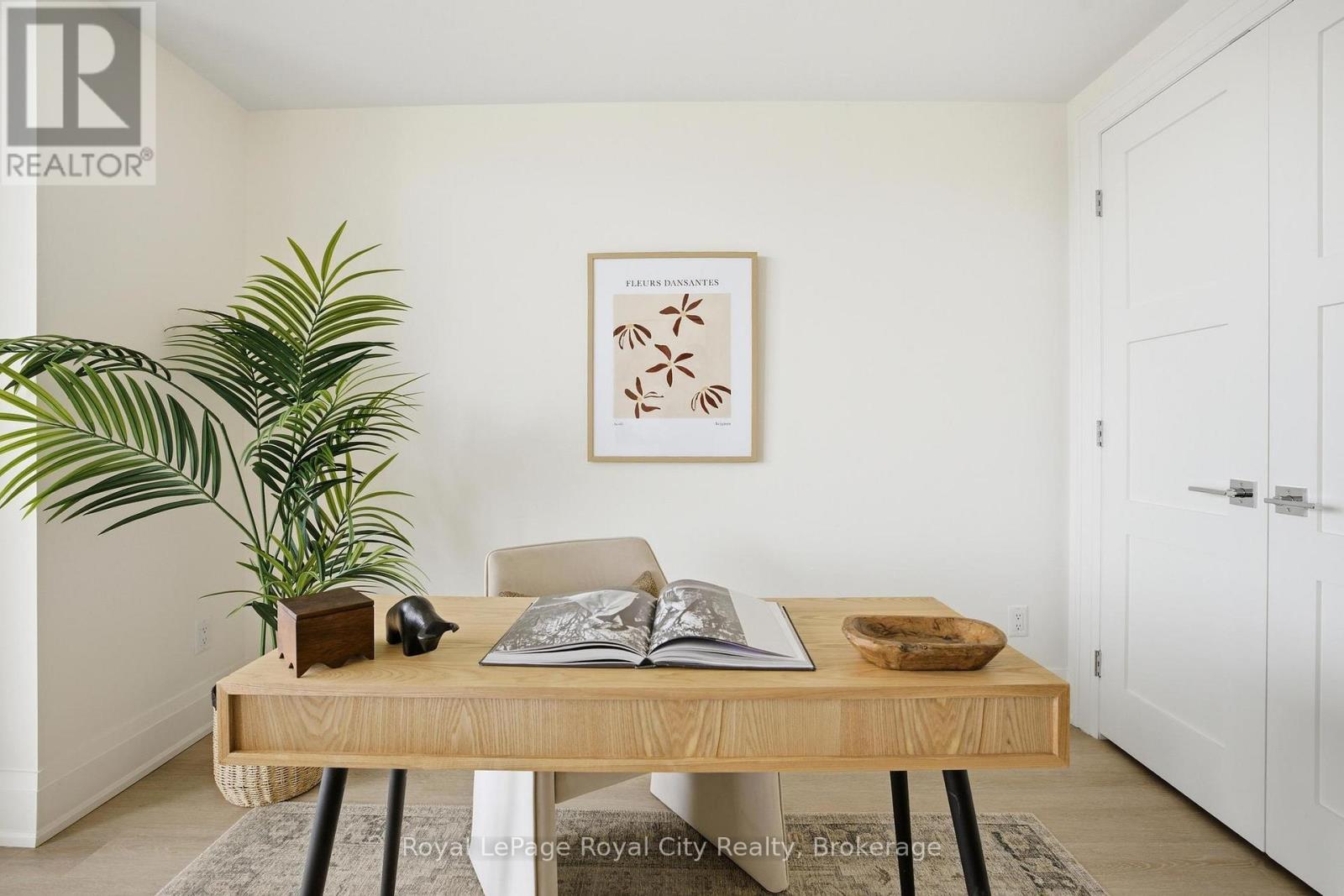 












211 - 6523 WELLINGTON 7 ROAD

,
Centre Wellington (Elora/Salem),




Ontario
N0B1S0

