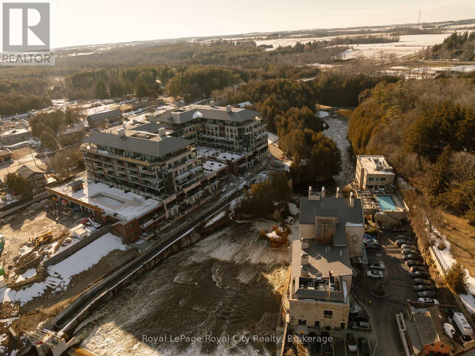 












211 - 6523 WELLINGTON 7 ROAD

,
Centre Wellington (Elora/Salem),




Ontario
N0B1S0

