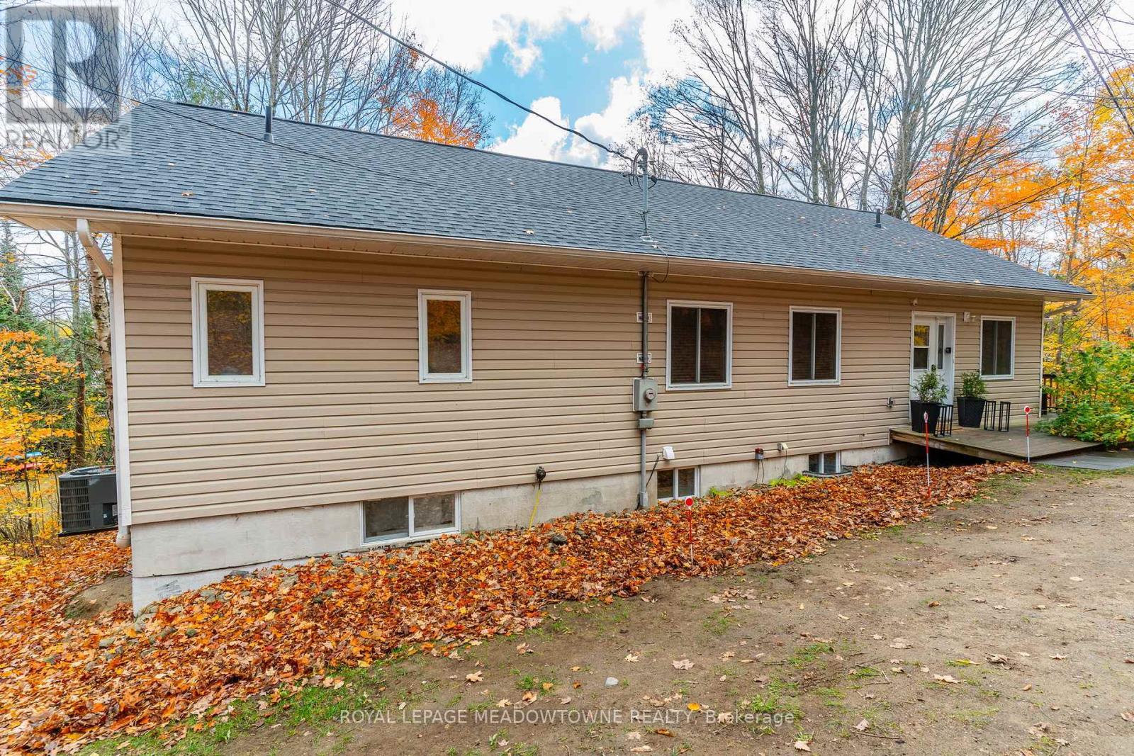 












1658 HOSPITALITY ROAD

,
Minden Hills,




Ontario
K0M2K0

