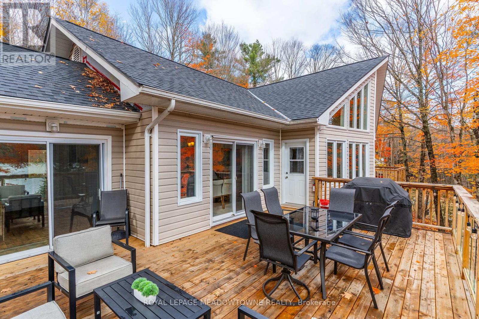 












1658 HOSPITALITY ROAD

,
Minden Hills,




Ontario
K0M2K0

