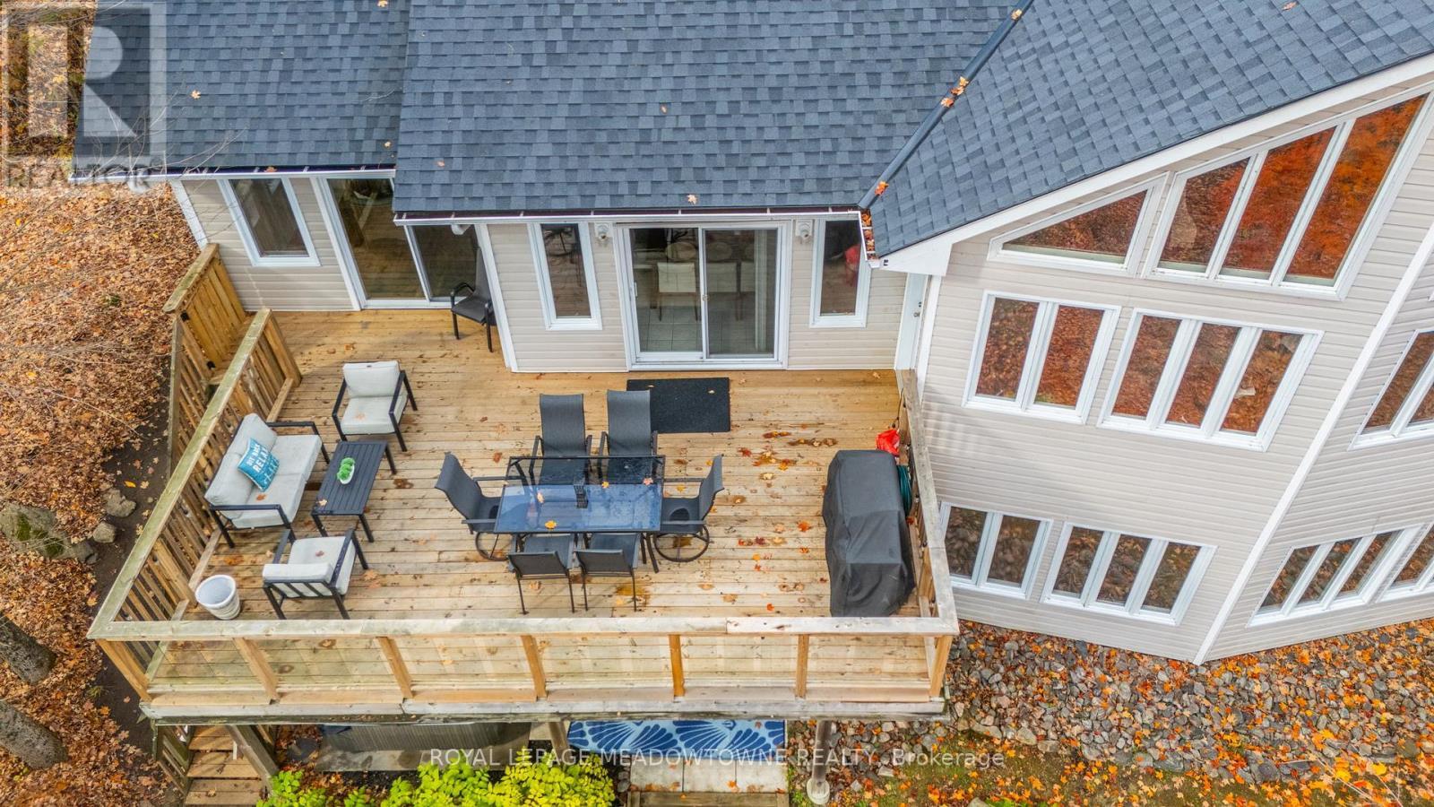












1658 HOSPITALITY ROAD

,
Minden Hills,




Ontario
K0M2K0

