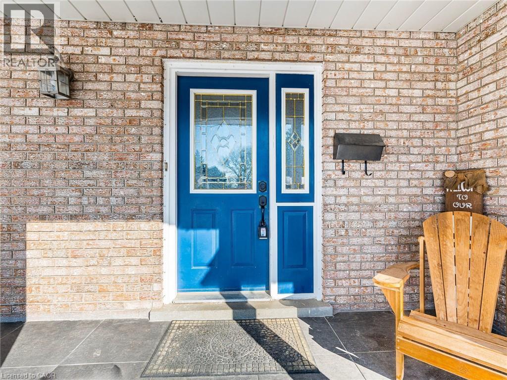 












16 ALDERWOOD Crescent

,
Cambridge,




Ontario
N1S3T1

