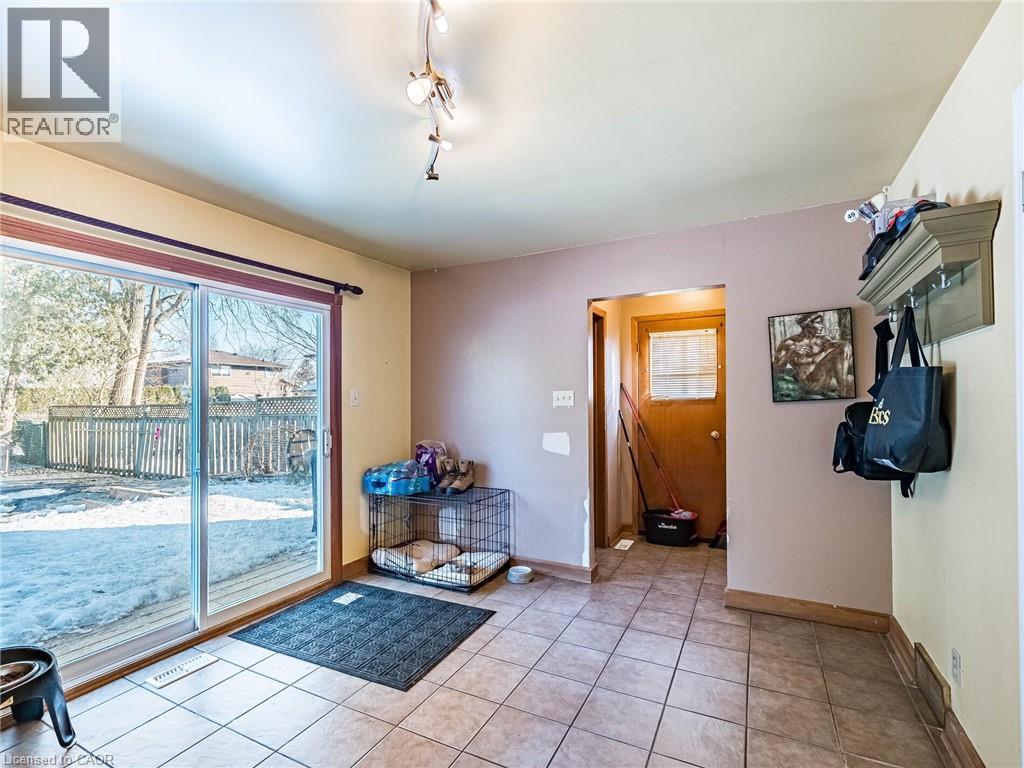 












16 ALDERWOOD Crescent

,
Cambridge,




Ontario
N1S3T1

